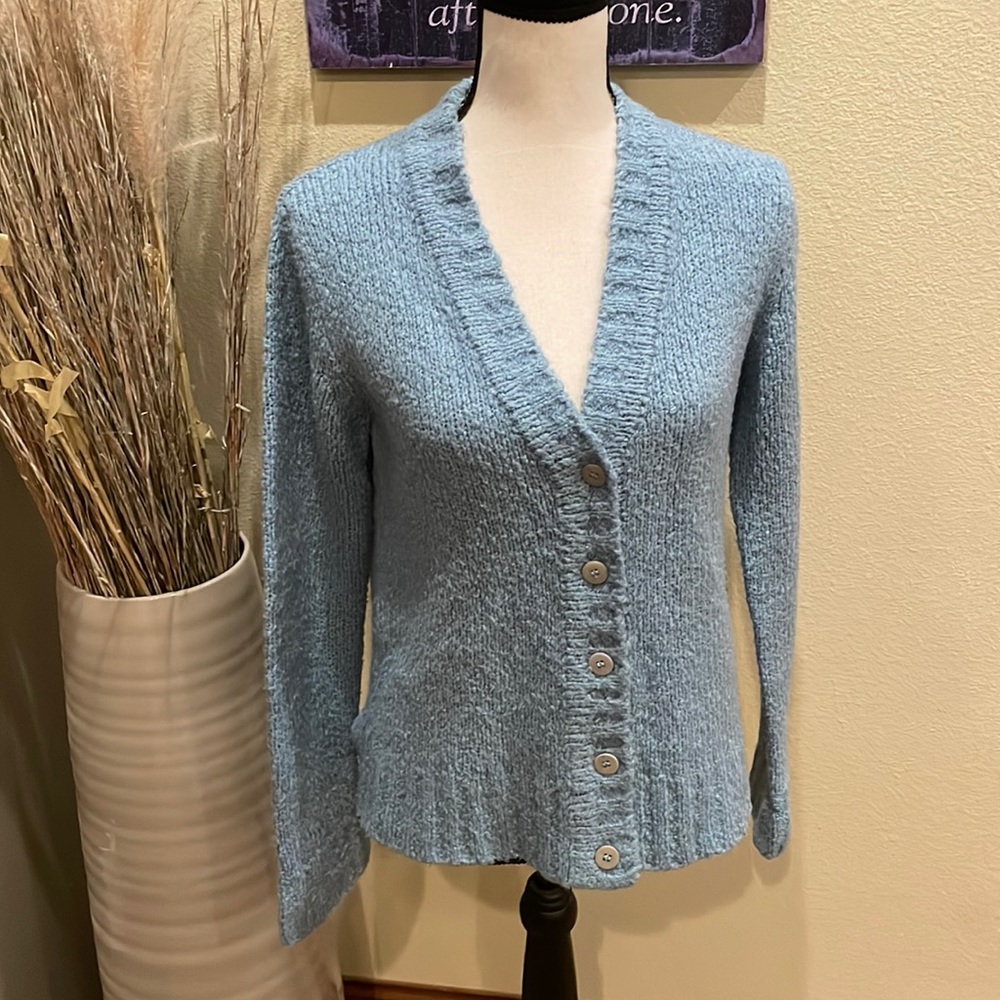 Vintage J.Crew 100% Wool Made in Hong Kong Light Blue V Neck Button Cardigan S